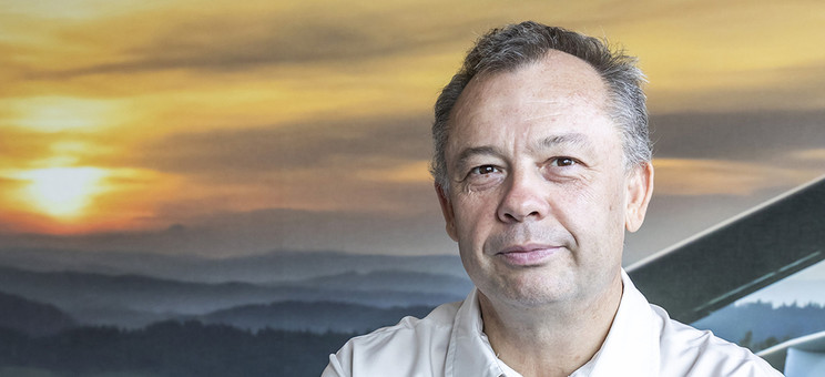 Prof. Tomasz Rogalski,