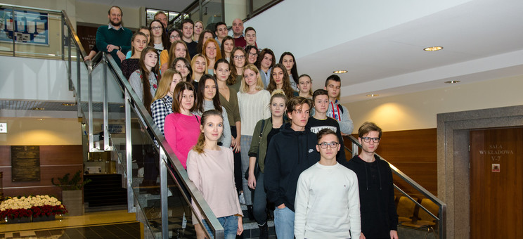 Młodzież z programu Erasmus + z wizytą na Politechnice Rzeszowskiej