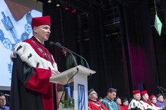 Prof. PRz L. Gniewek,